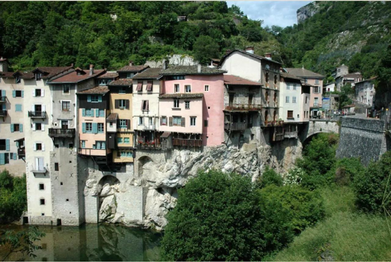 Okami Du Vercors Saint-Laurent-en-Royans